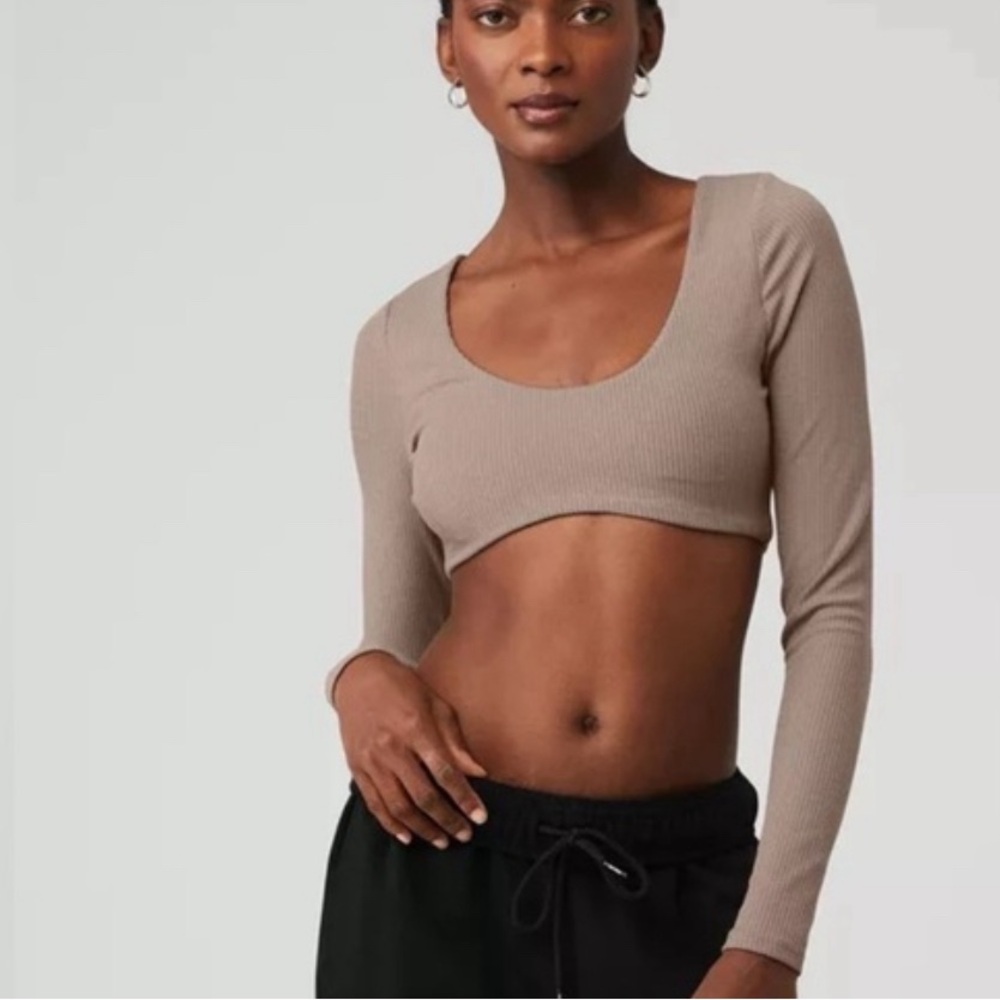 Alo yoga ribbed define longsleeve bra taupe